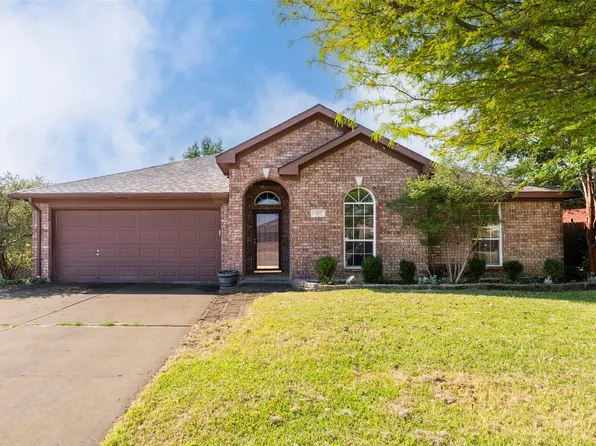 1813 Cozumel Dr, Mansfield, TX 76063