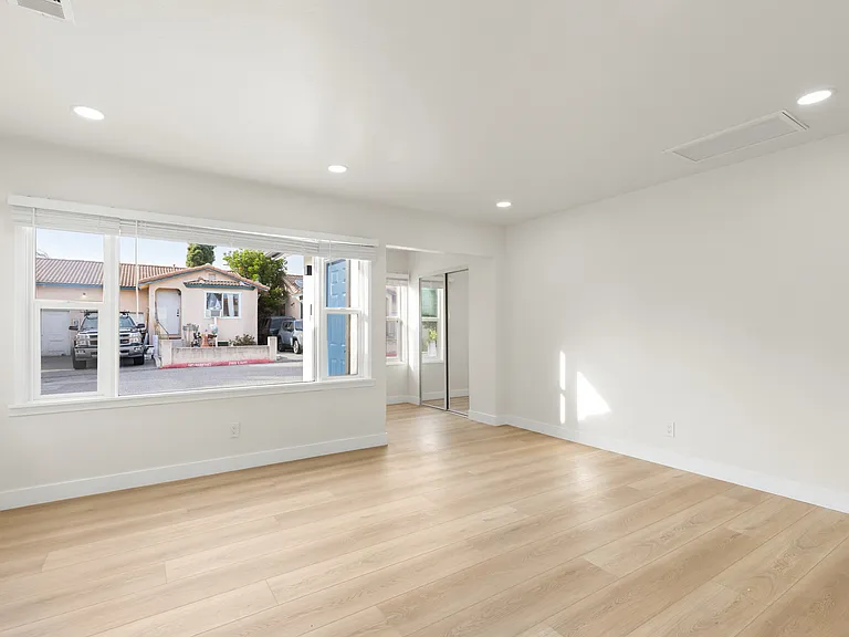 522 W California Ave #A — Photo 9