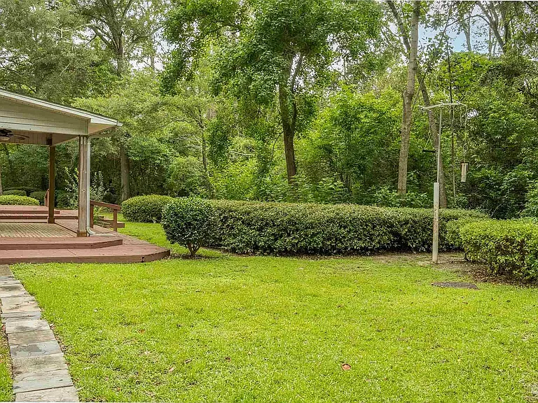 2840 Creekwood Dr — Photo 25