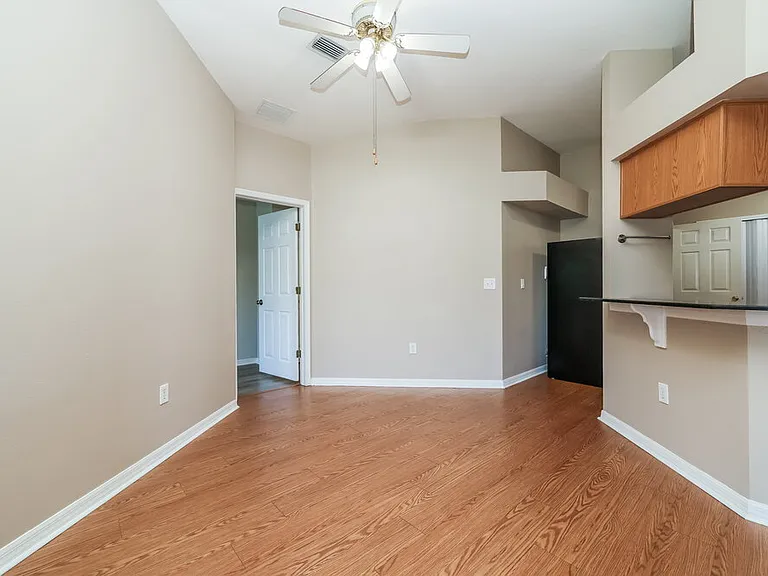 12008 Butler Woods Cir — Photo 5