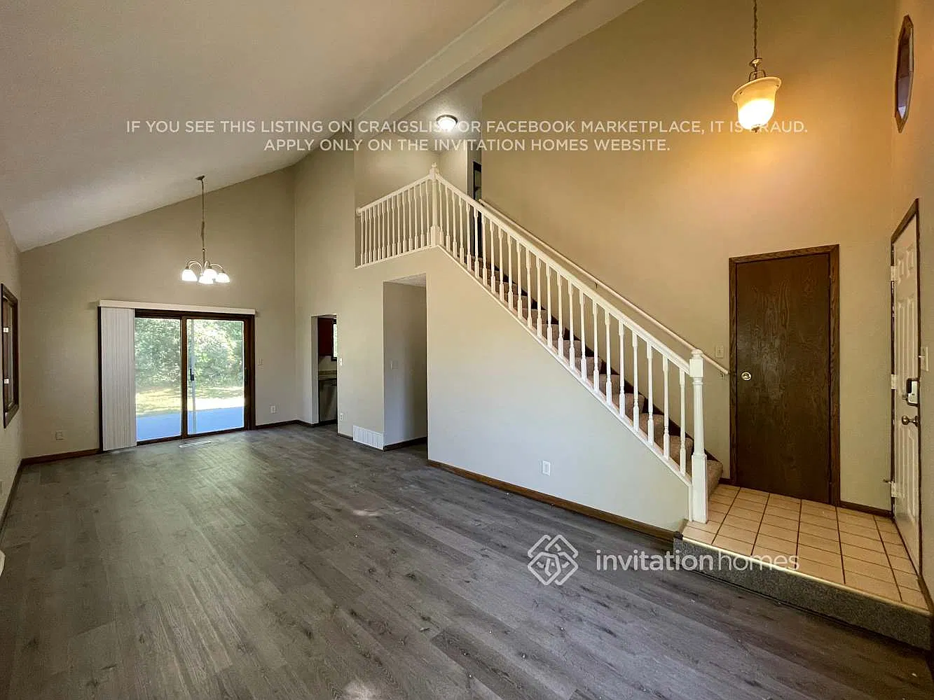 1260 Dunberry Ln Eagan, MN 55123 — Photo 3