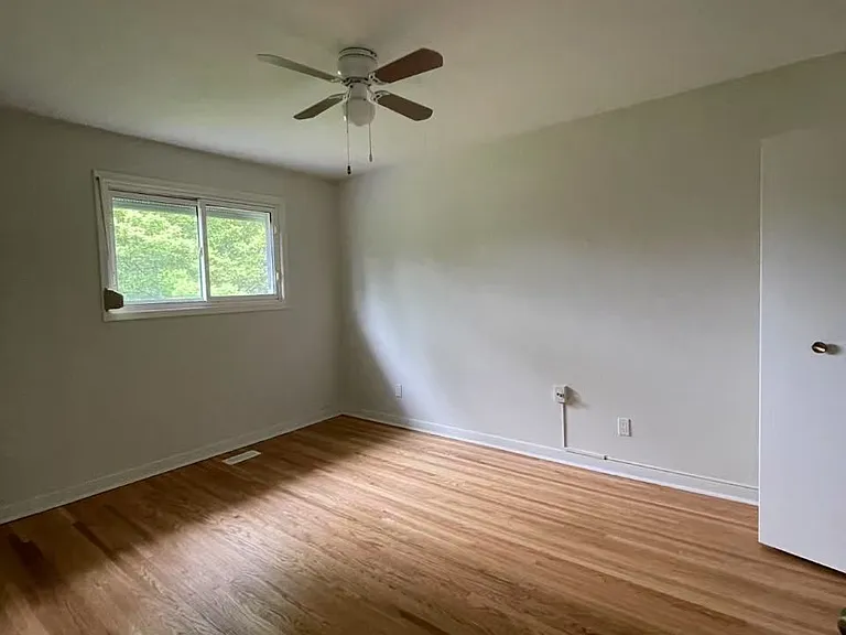 314 Morningside Ave — Photo 4