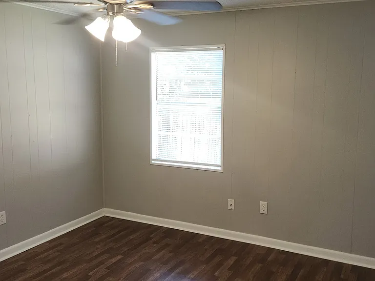 245 Reed Ave #B — Photo 10
