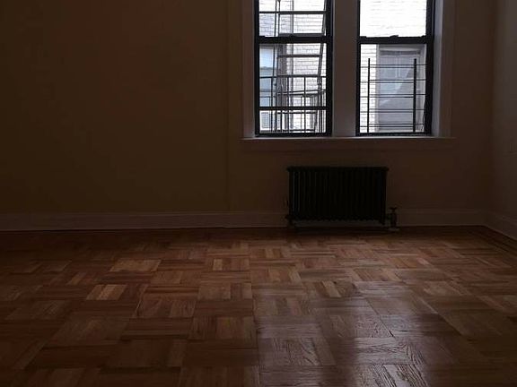 5th image of 3601 Kings Hwy APT E4