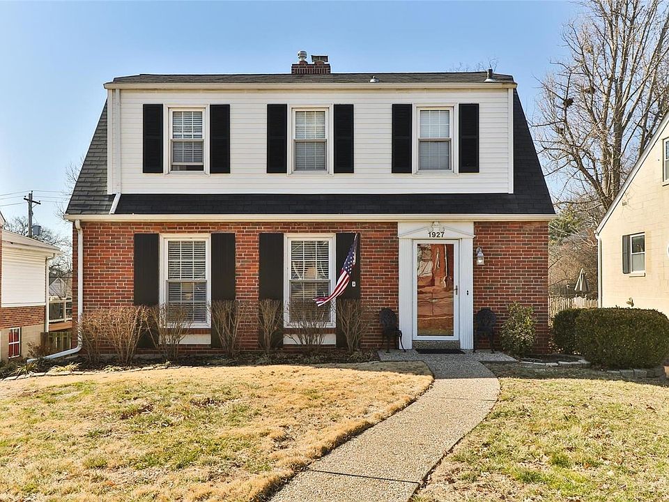 Welcome to 1927 Parkridge Ave on a quiet street in the sought after Parkridge neighborhood