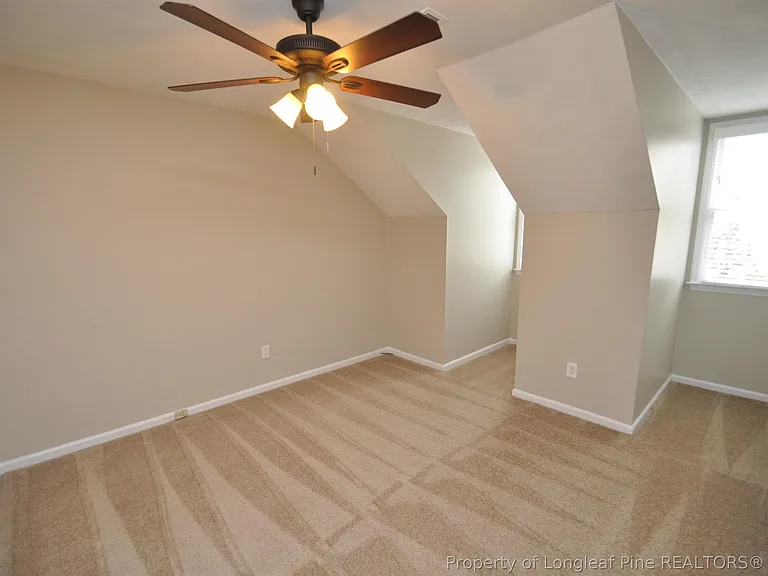 133 Cumberland Green Dr — Photo 37