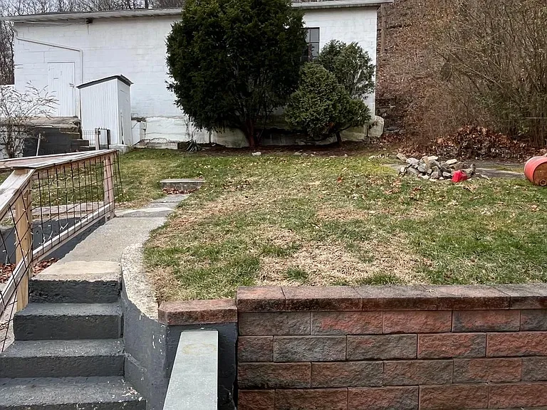 5 Ehst Rd — Photo 4