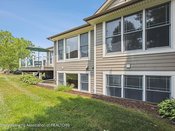 2nd image of 589 Aquila Dr