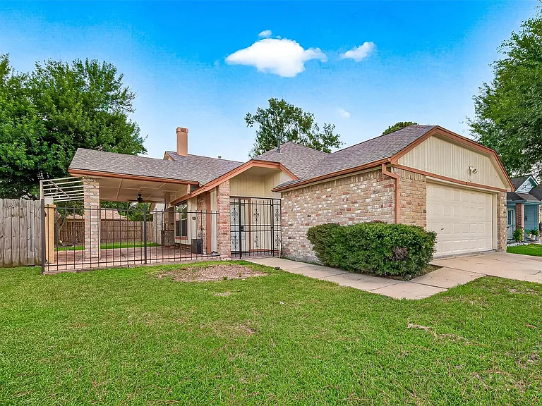 19942 Great Elms Dr — Photo 2