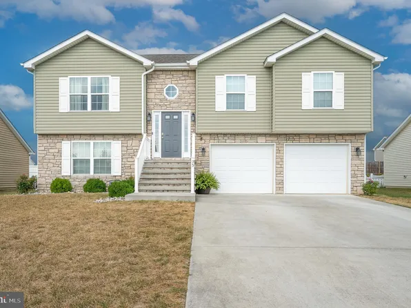 95 Vonette Dr, Martinsburg, WV 25405