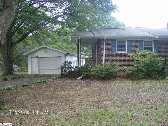 3rd image of 12 Horse Shoe Cir
