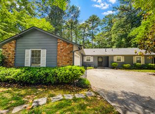 205 Fairfield Dr, Ellenwood, GA 30294