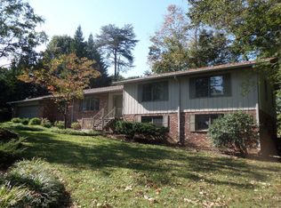 109 Clifton Cir, Oak Ridge, TN 37830