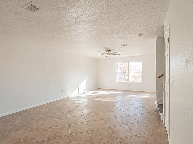 19507 Narcissus Brook Ln — Photo 4