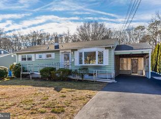 18 Andover Rd, Old Bridge, NJ 08857