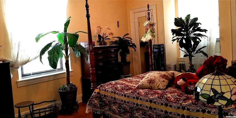 Sold by EZ Sell Realty | media 26