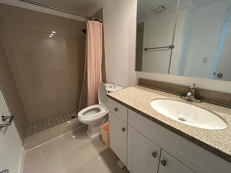 2201 Brickell Ave #7 — Photo 9