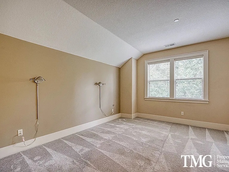 10424 SW Windwood Way — Photo 25