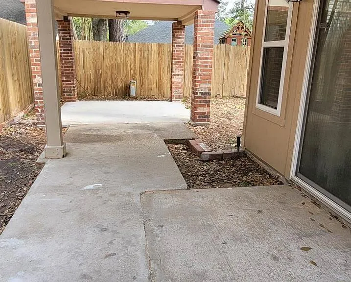 9614 Charter Ridge Dr — Photo 40
