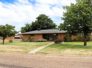 2816 W 19th St, Plainview, TX 79072