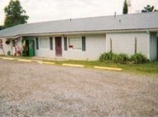 1052 Kentucky Ave, Kevil, KY 42053