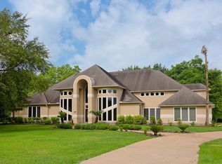 23 Westpoint Dr, Missouri City, TX 77459