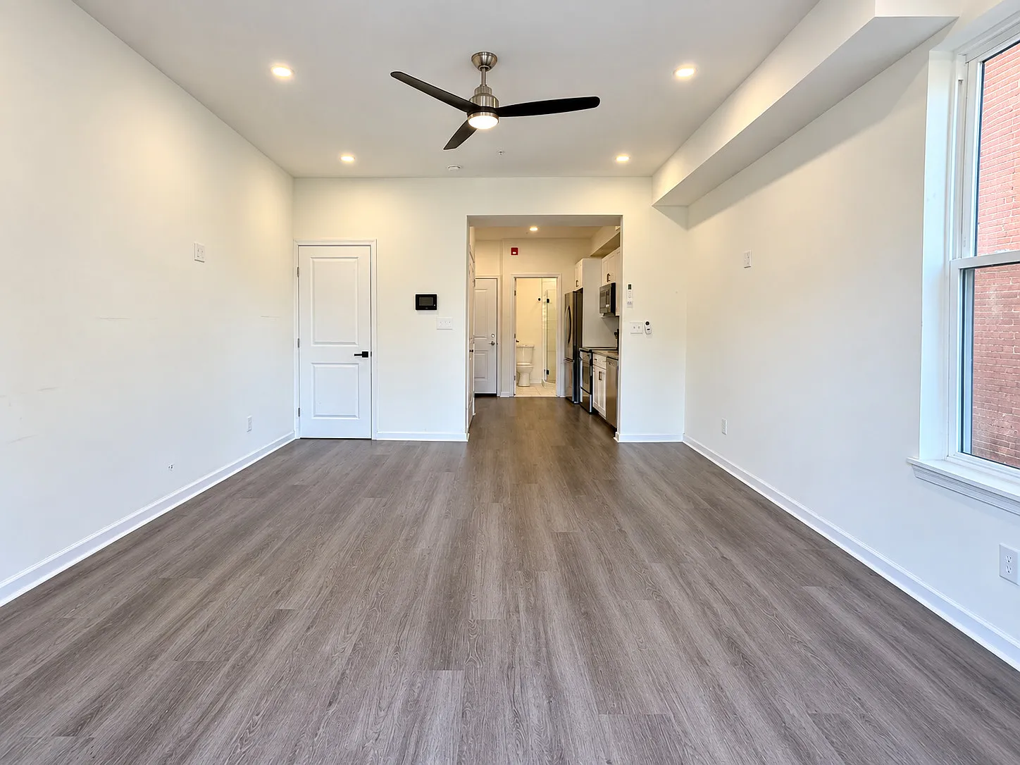 Park-View Studio with Private Balcony, Central Air & In-Unit Laundry — Photo 2