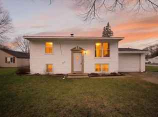 604 Rockingham Ave, Alma, MI