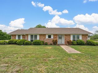 281 A J Muska Rd, West, TX 76691