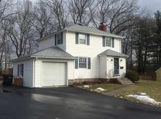 25 Eastford Rd, Auburn, MA 01501