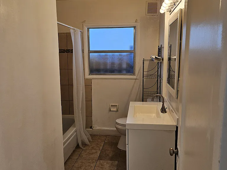 24812 Diadon Dr — Photo 5