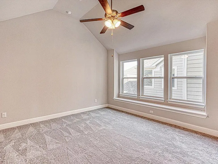 4932 McKinney Hollow Dr — Photo 33