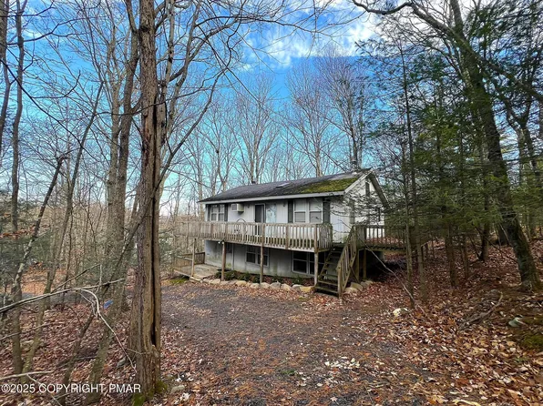 1109 Alpine Dr, East Stroudsburg, PA 18302