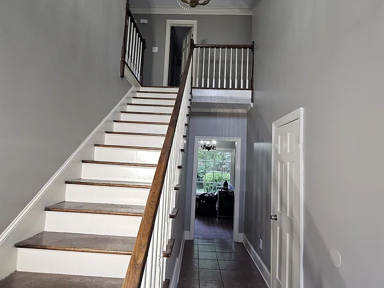 253 Rhonda Cir E — Photo 12