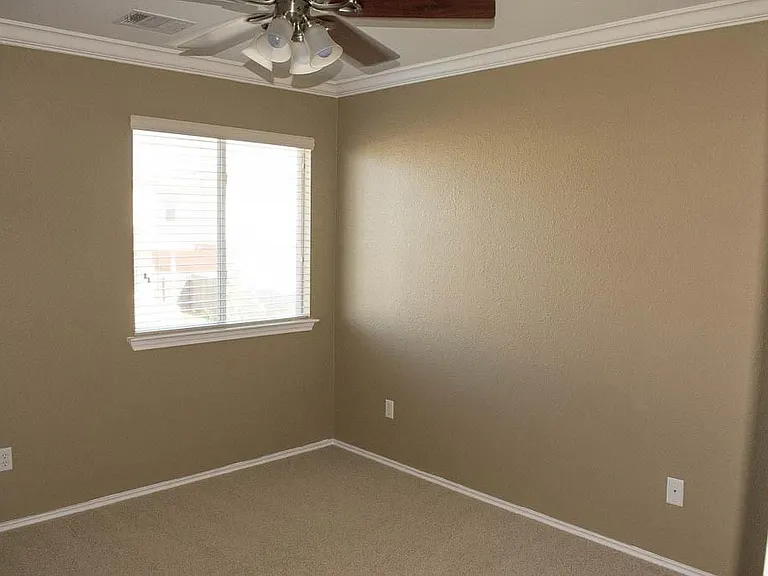 1708 Darjeeling Dr — Photo 15