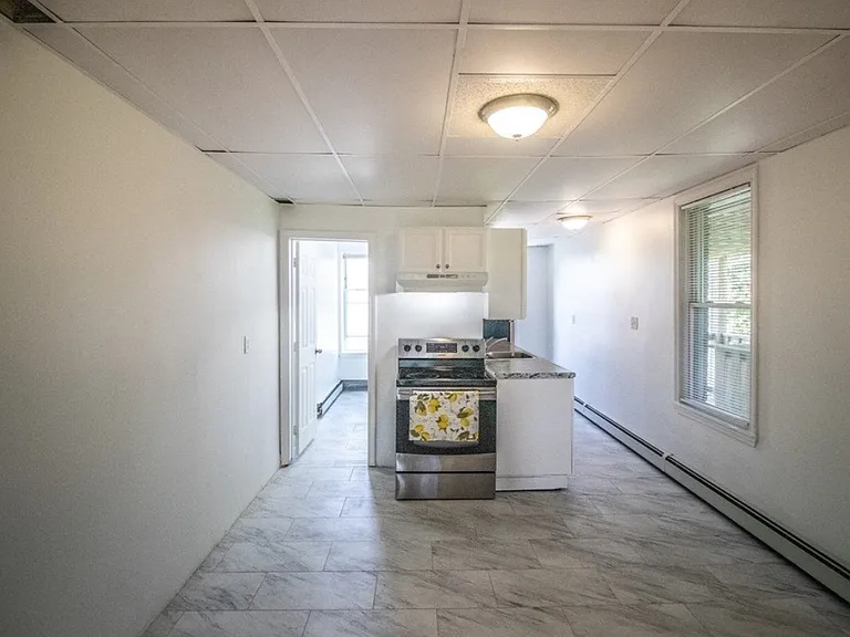 91 Elm St #3 — Photo 5