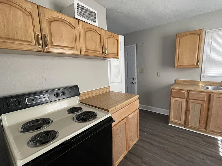 7427 Arleta Blvd — Photo 24