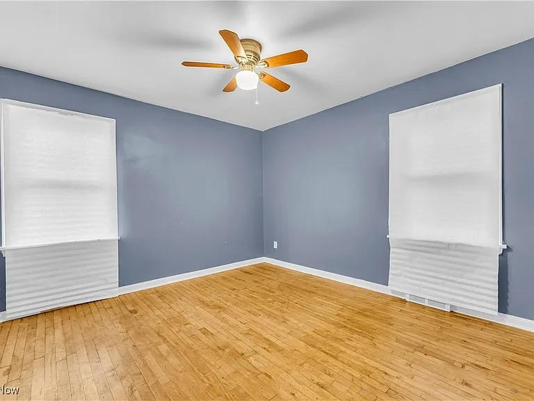 968 S Green Rd — Photo 10