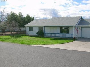 1006 NE Bitterbrush Rd, Prineville, OR 97754