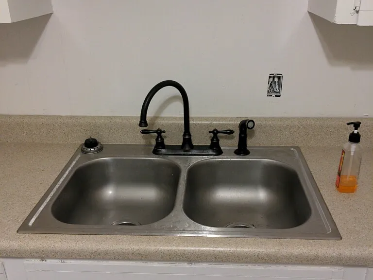 126 Creekside Dr #3 — Photo 2