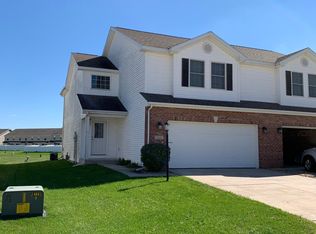 1416 Cobblestone Way, Champaign, IL 61822