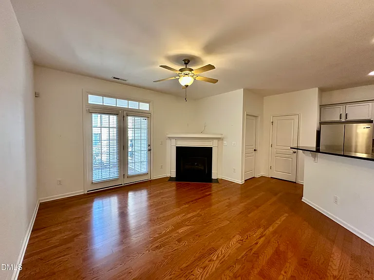 513 Dragby Ln — Photo 9