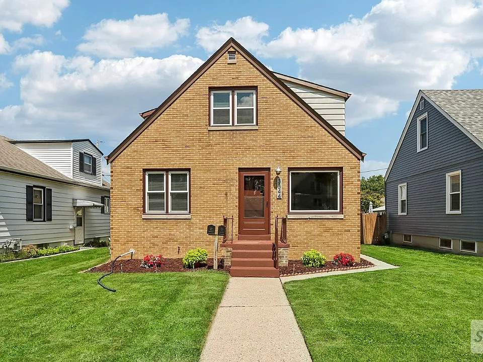 3344 E Van Norman Ave #1