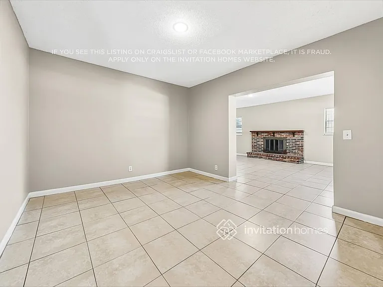 512 E Hilda Dr — Photo 8