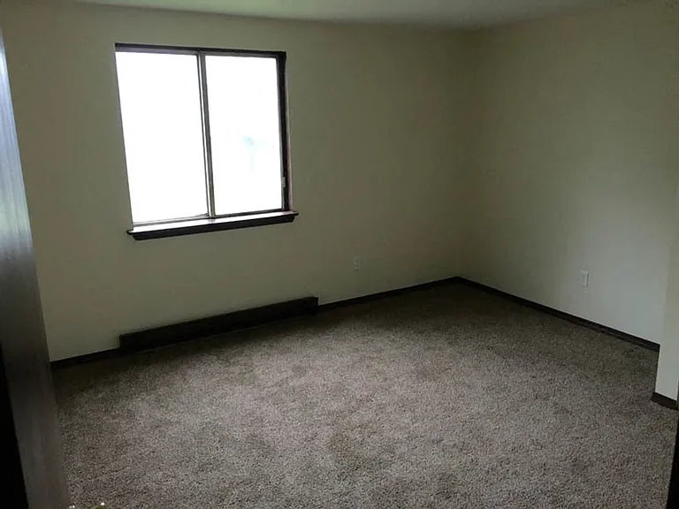 Mead Meadows Apartments — Photo 17
