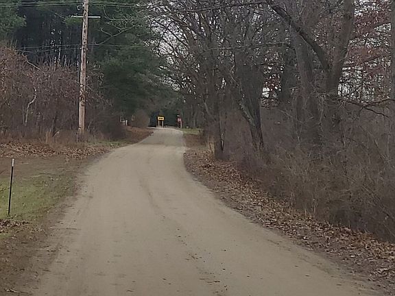 5th image of 88 Michael Rd
