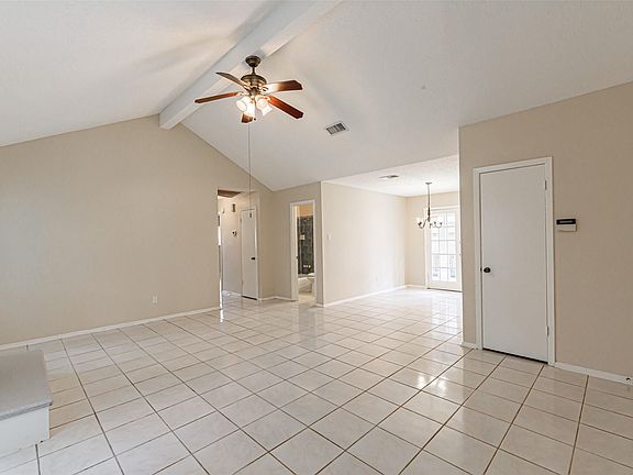 5th image of 14035 Clear Forest Dr