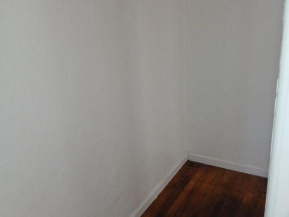 4th image of 120 Trinity St APT 7