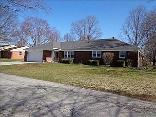 2nd image of 880 Driftwood Ave