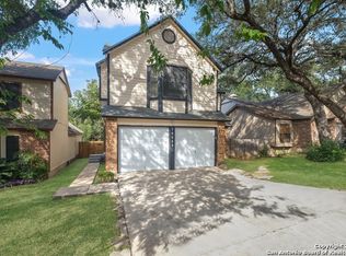 16614 Spruce Tree Ln, San Antonio, TX 78247